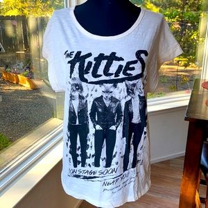 The Kitties shirt 😽